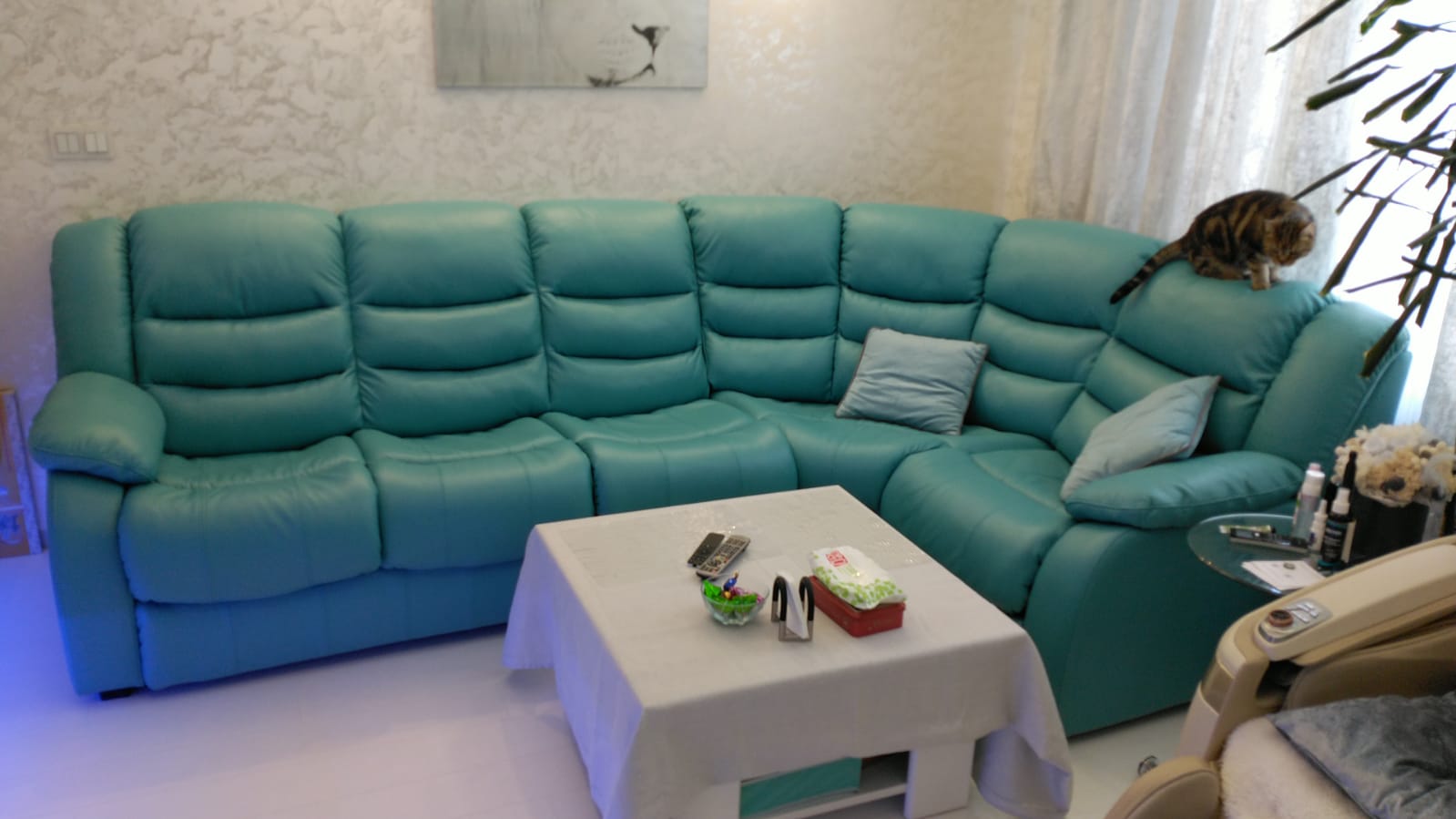 Перетяжка дивана на дому. Кувандык