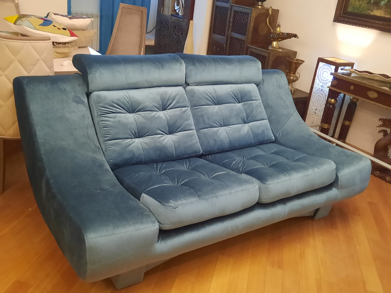 Обивка дивана на дому. Кувандык