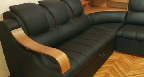 Перетяжка кожаного дивана. Кувандык